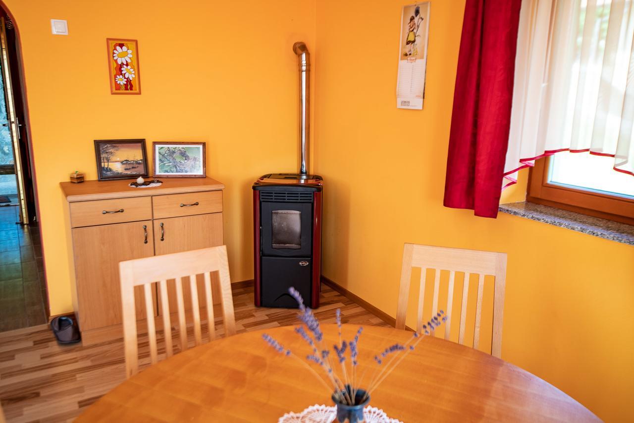 Vineyard Cottage Pod Piramido Dobrnic المظهر الخارجي الصورة
