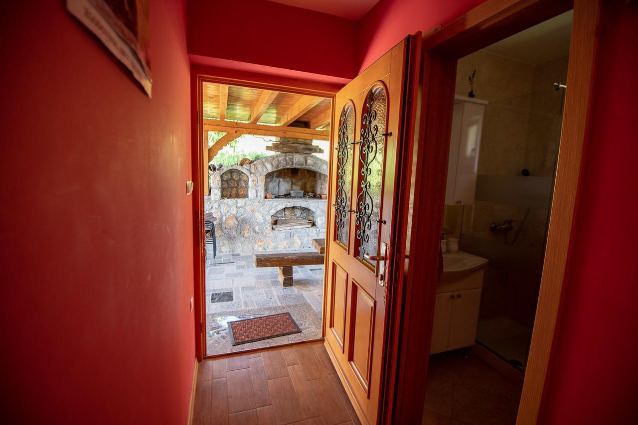 Vineyard Cottage Pod Piramido Dobrnic المظهر الخارجي الصورة
